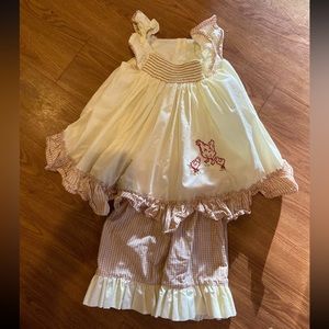 Well Dressed Wolf inspired hen set